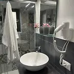 Carme Bed & Breakfast 3*