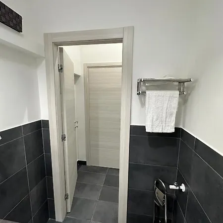 Carme Bed and Breakfast Νάπολη