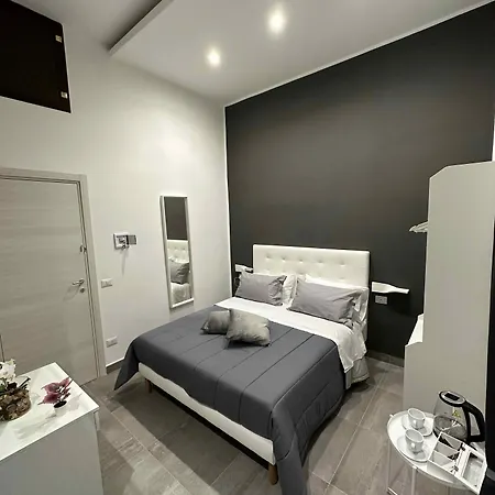 Carme 3* Νάπολη