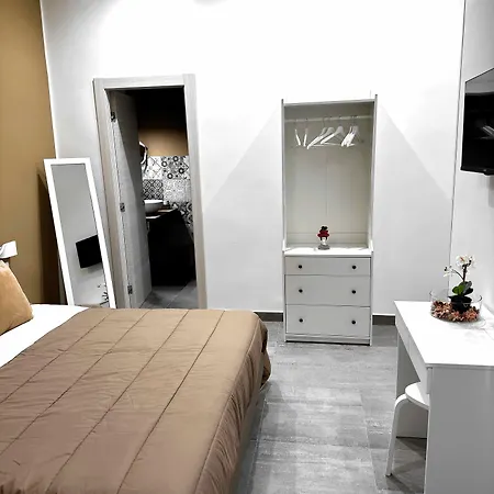Carme Bed and Breakfast Νάπολη